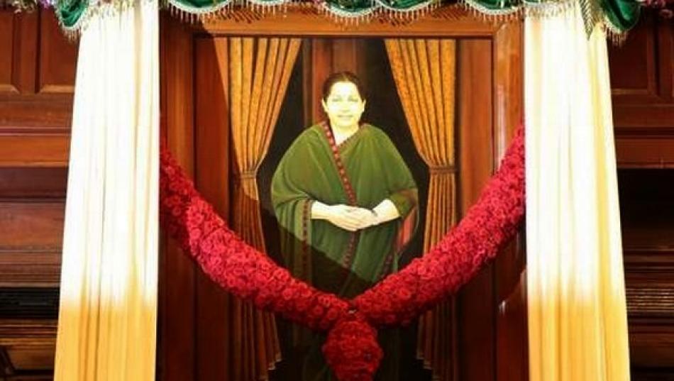 Speaker can decide about Jayalalithaa potrait at assembly : HC
